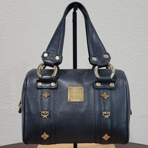 MCM grained calfskin speedy